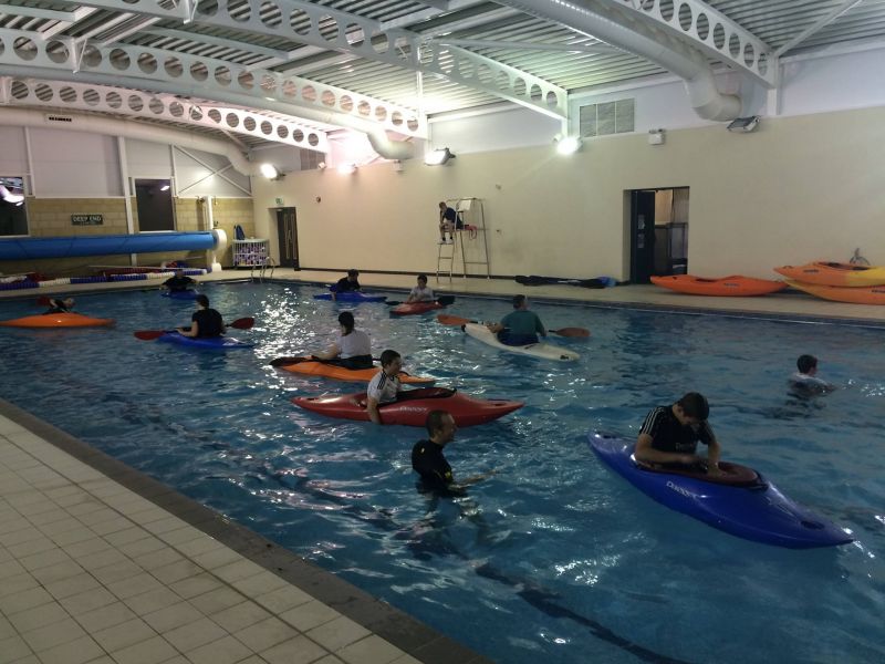 Paddlers at Ibstock Pool