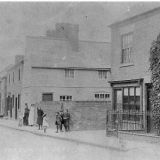 North Street (5 11)